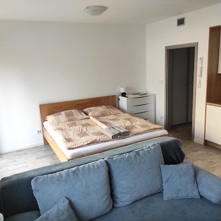 Apartman X06 Mikulov Eksteriør billede
